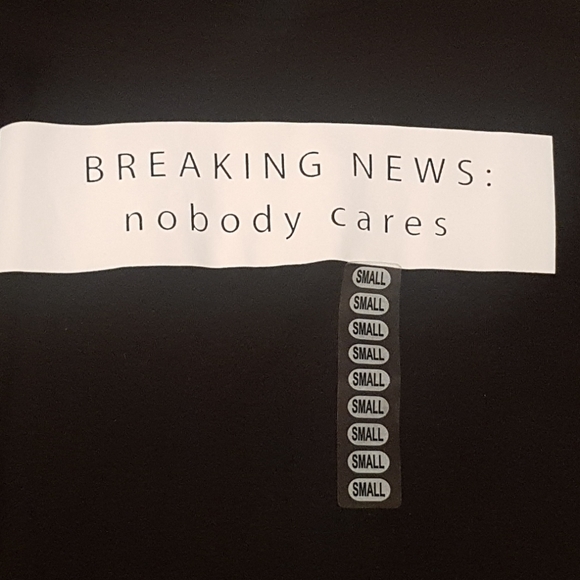 T-shirt - Picture 2 of 3